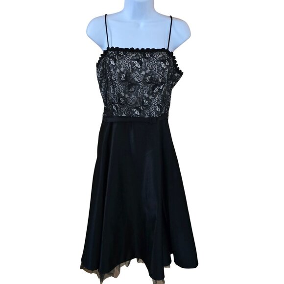 Black Lace & Satin A-Line Dress Tulle Hem whimsygoth homecoming formal attire - Picture 1 of 9